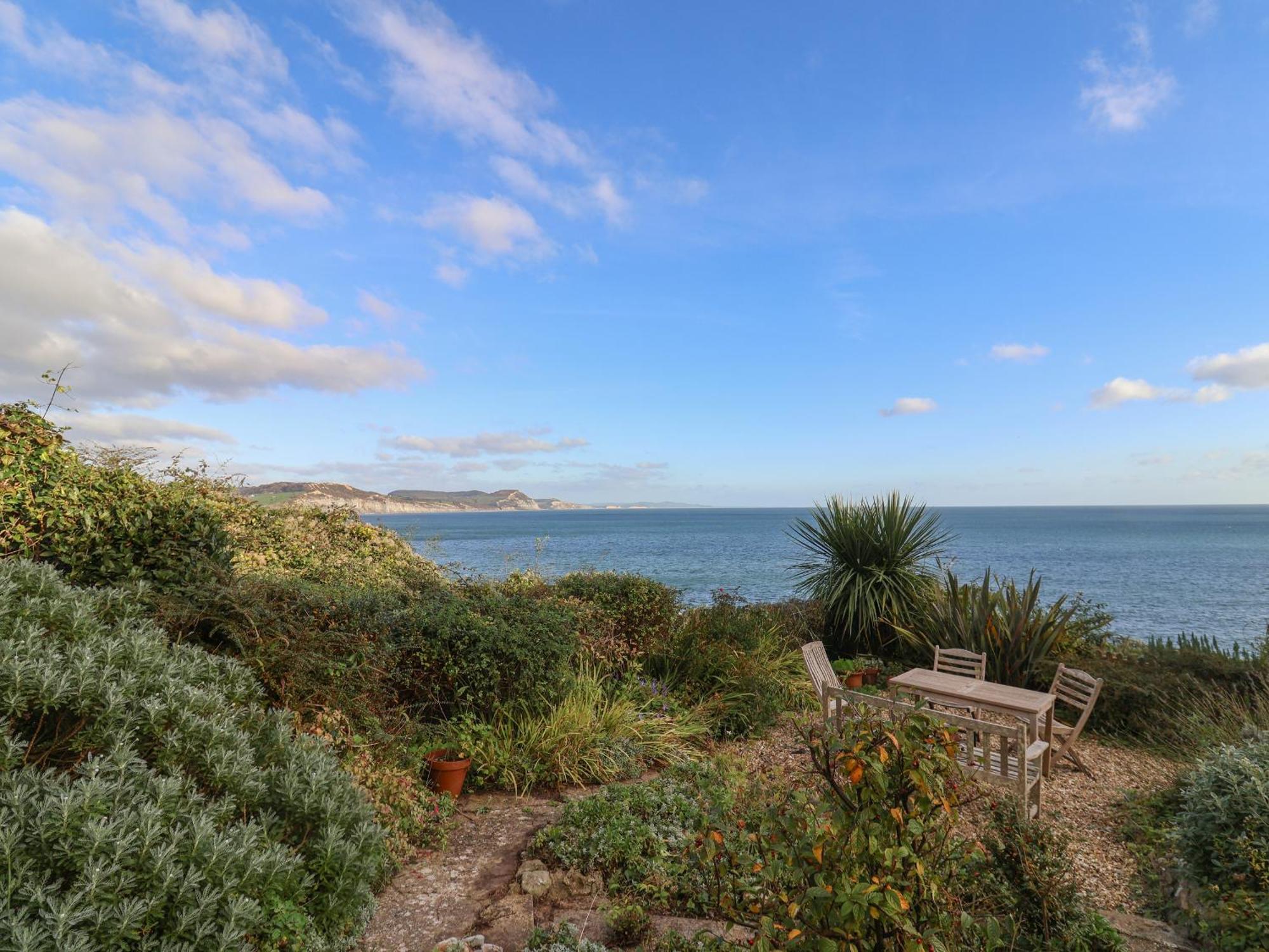 4 East Cliff Villa Lyme Regis Bagian luar foto